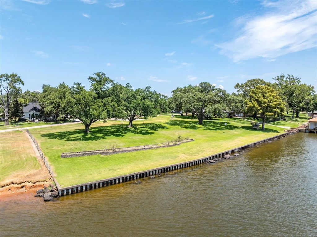109 Key Allegro Drive, Bullard