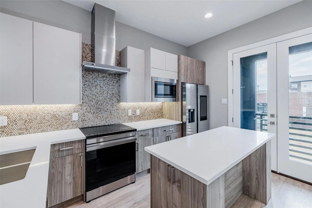 111 Merritt Street 101, Fort Worth