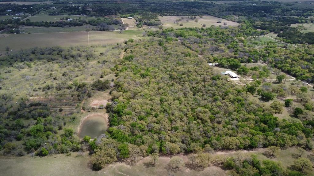 477 County Road 1213, Kopperl