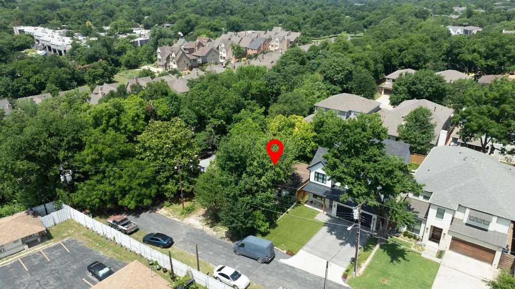 1805 Lucerne Street, Dallas