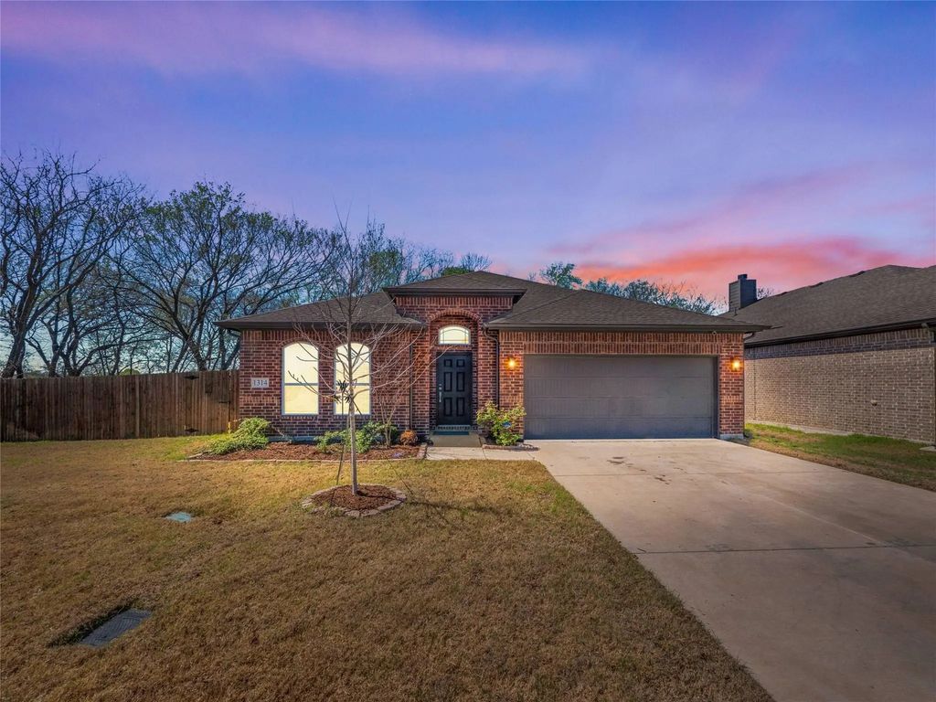 1314 Cole Drive, Trenton