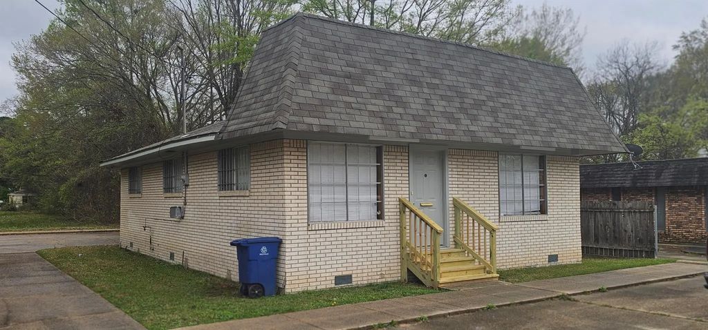 4611 Monkhouse Drive, Shreveport