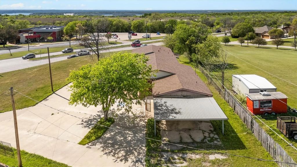 5338 Boat Club Road, Fort Worth