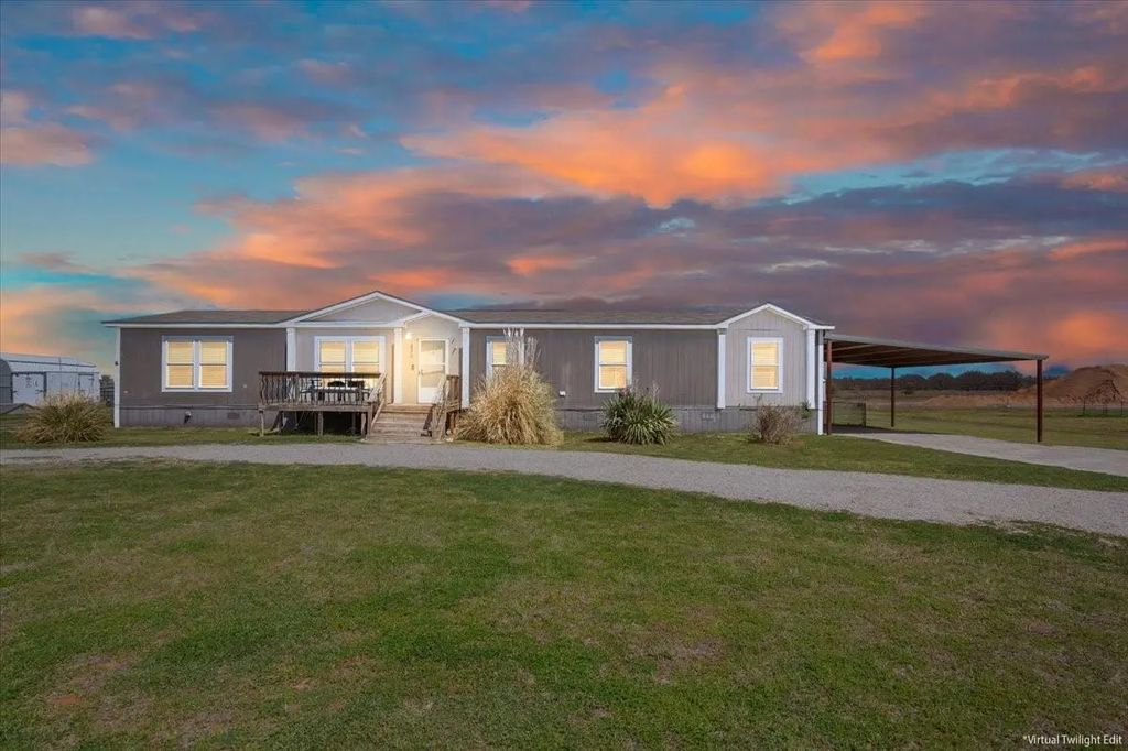 230 Rio Rim Road, Gholson
