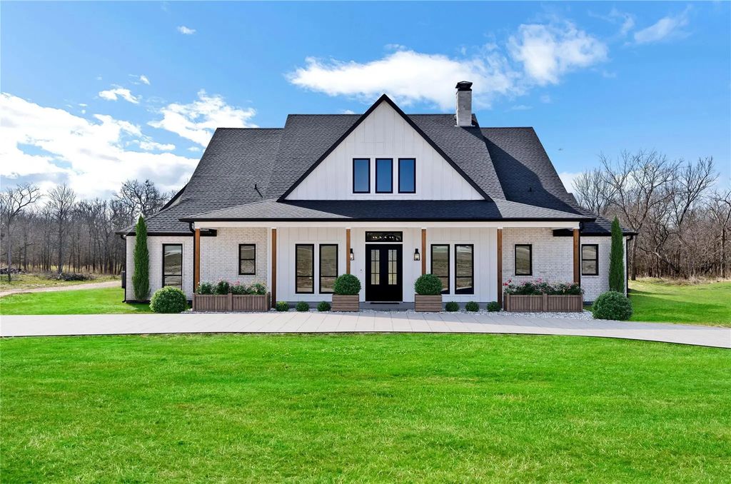 207 Prairie Court, Royse City