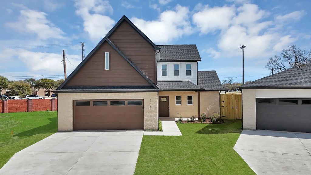 4616 Red Bud Court, The Colony