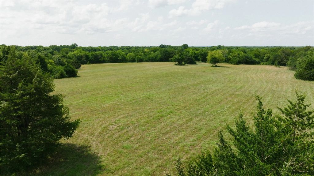 County Road 3010, Bonham