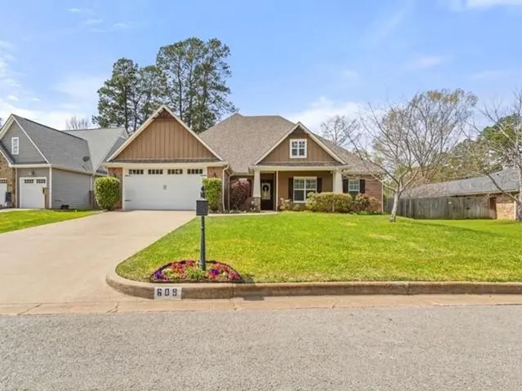 609 Potomac Drive, Tyler