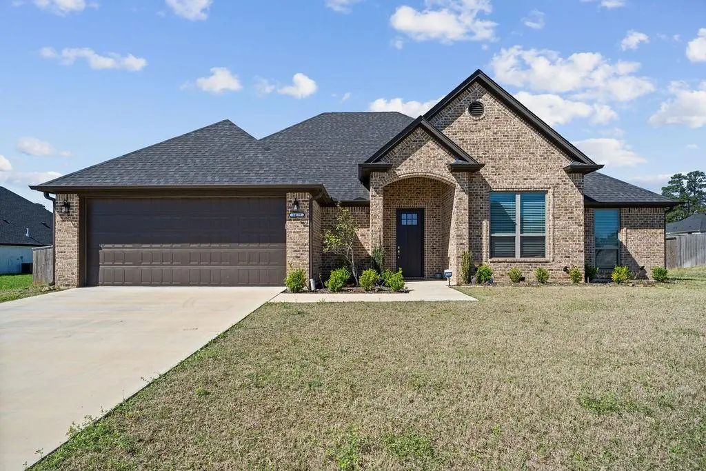 14139 Lexi Court, Tyler