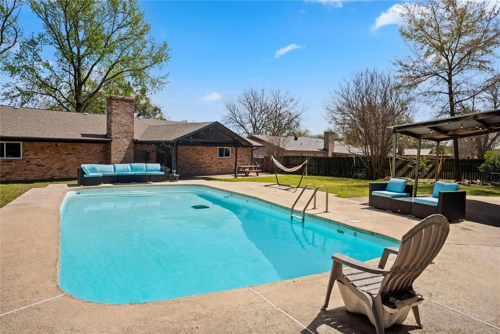122 Jill Lane, Sulphur Springs