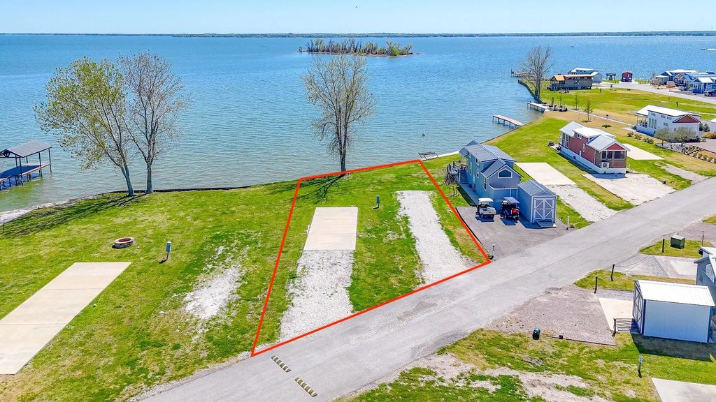 Lots 117 & 118 Peninsula Road, Kerens