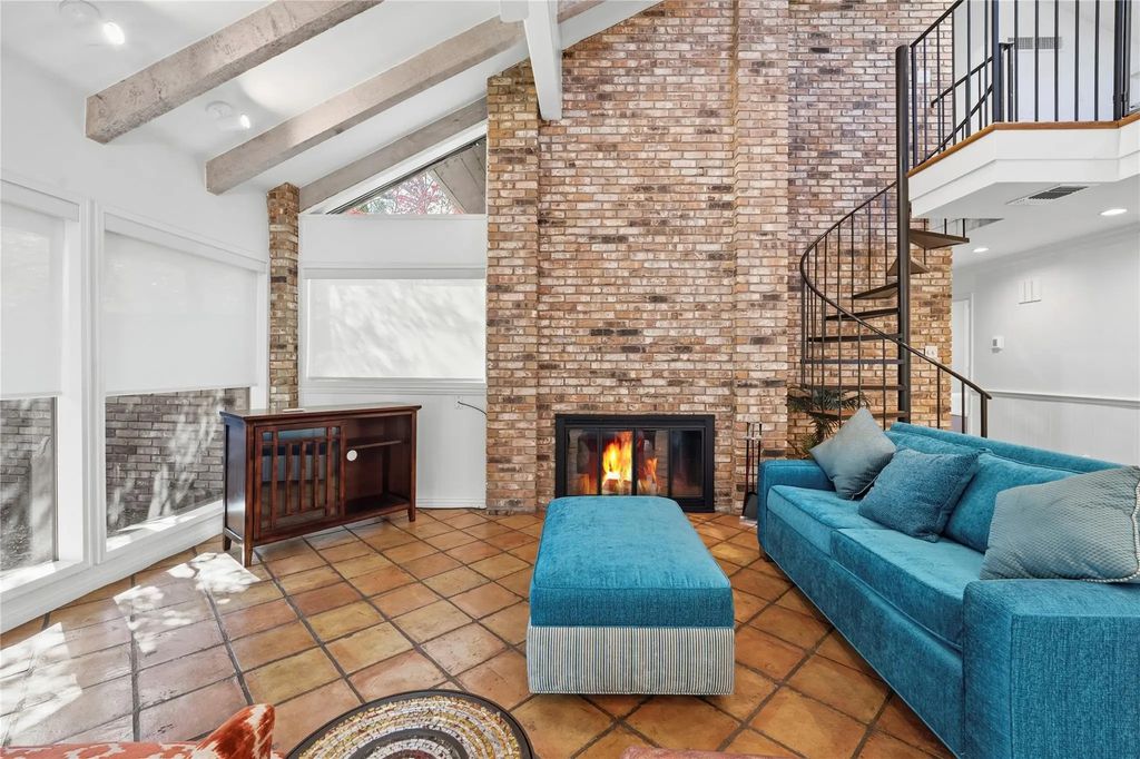 2145 Fountain Square Drive, Fort Worth
