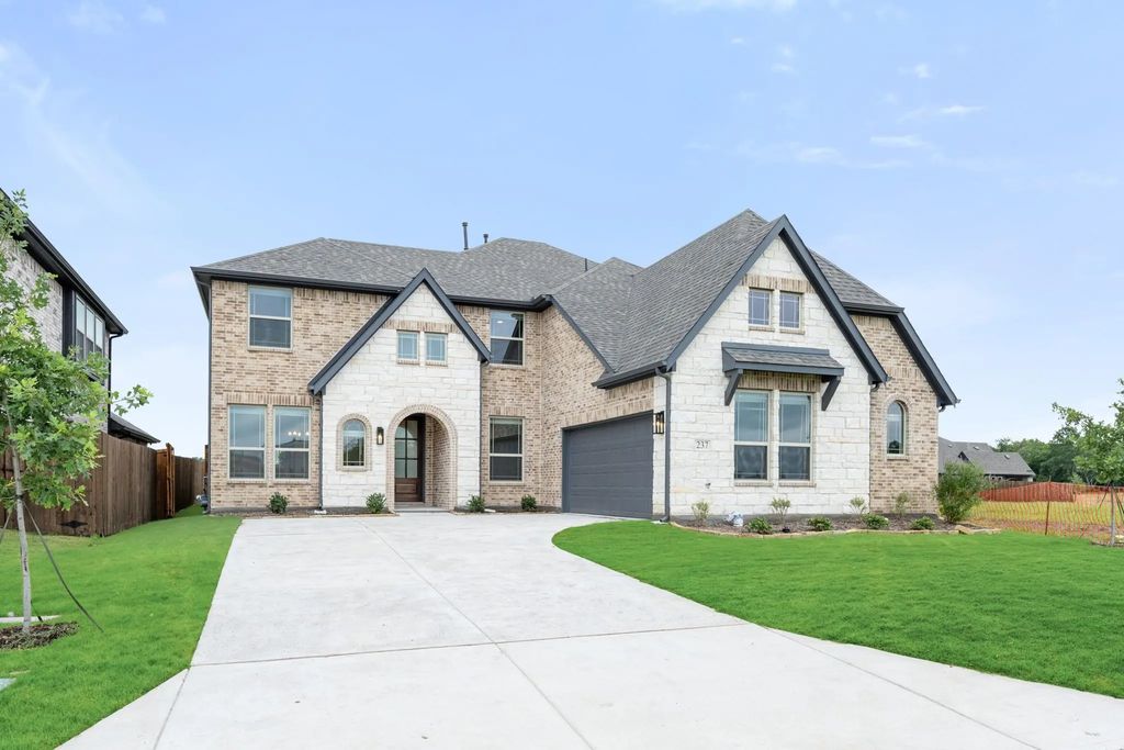 237 Sweetwater Drive, Commerce