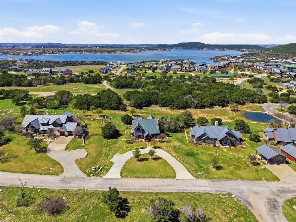 1080 Cascade Lane, Graford