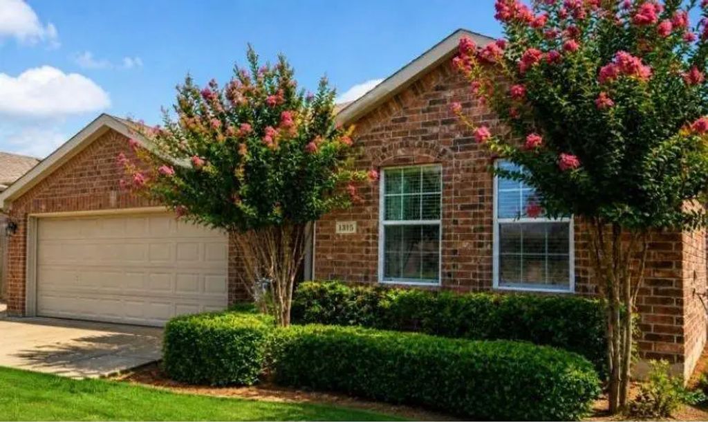 1315 Huntsville Drive, Wylie