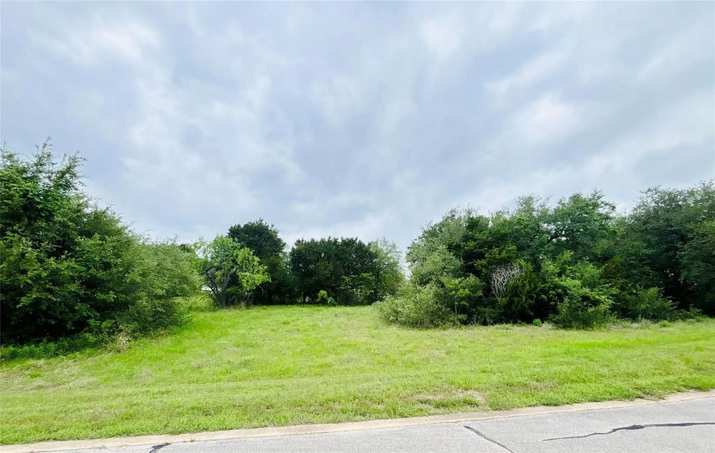 7224 S Aberdeen Drive, Cleburne