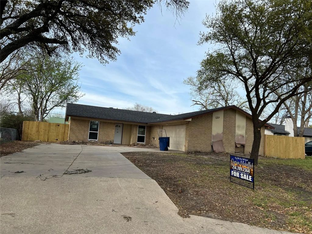 120 Darrell Drive, Heath