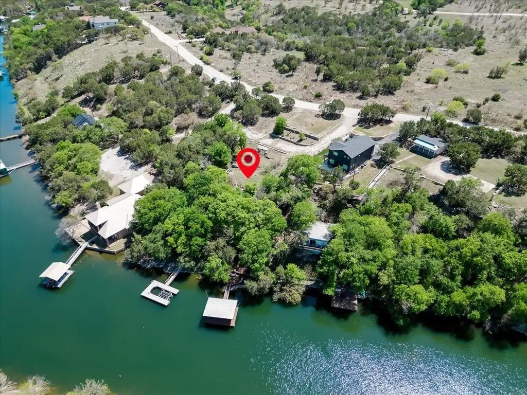 1131 Brackeen Drive, Graford