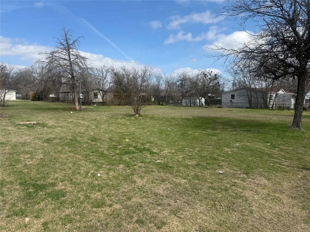 4700 Florida, Waco
