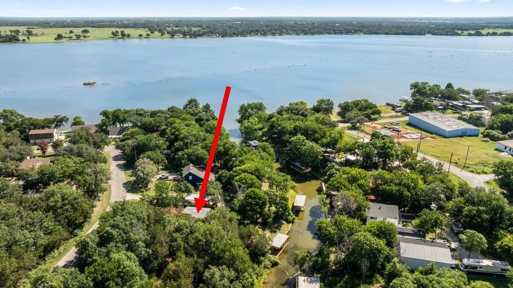 2549 Forest Park Drive, Granbury