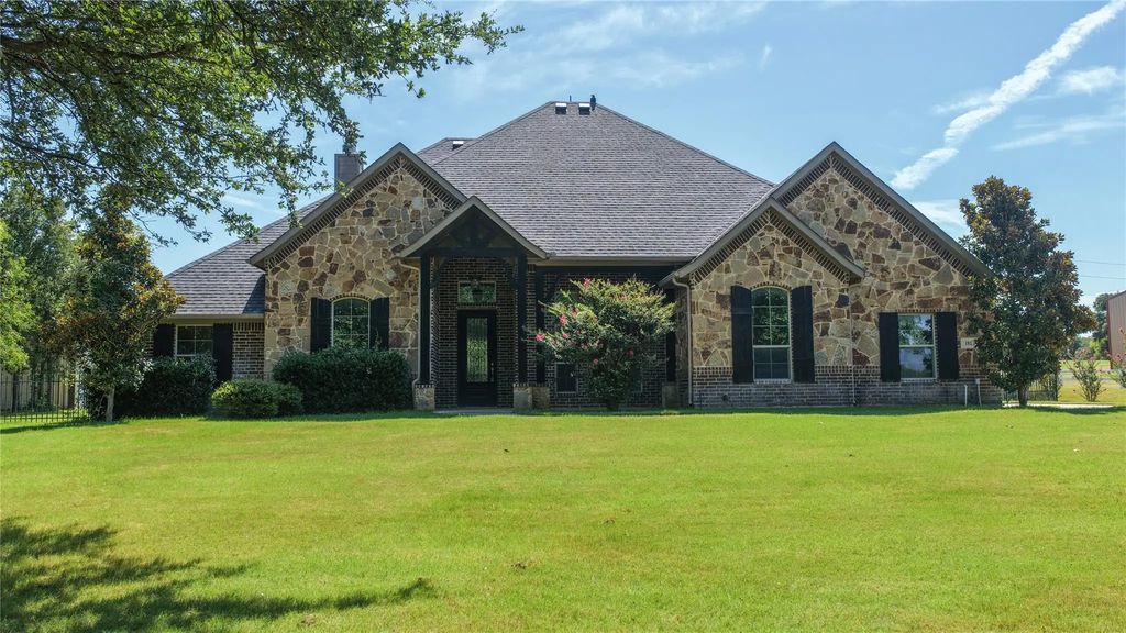 181 Fairview Court, Decatur