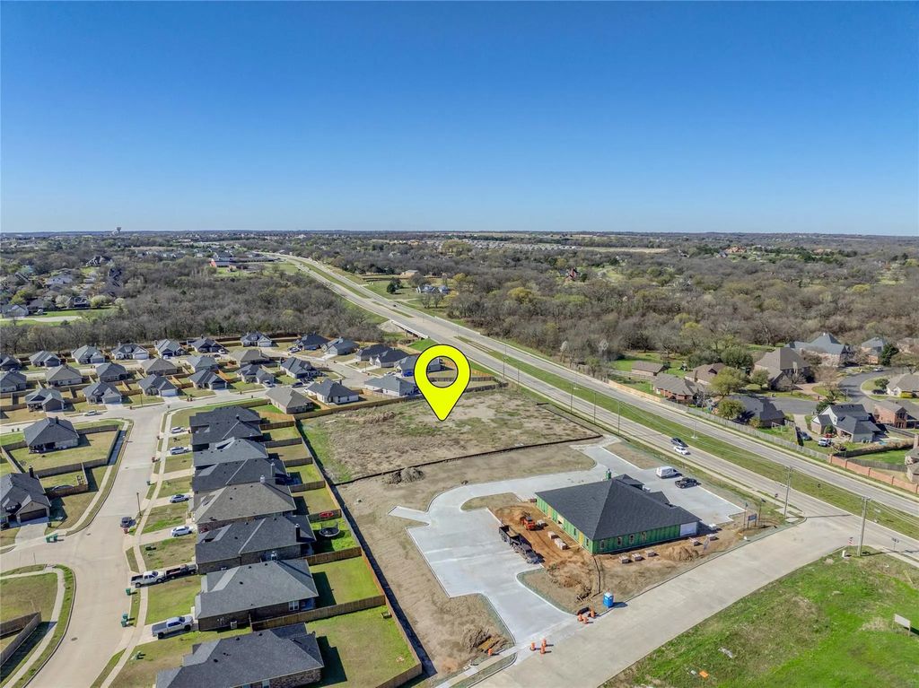 931 N Heritage Parkway, Sherman