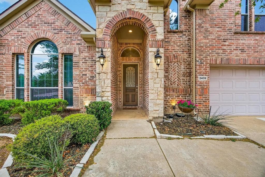2409 Lakebend Drive, Little Elm