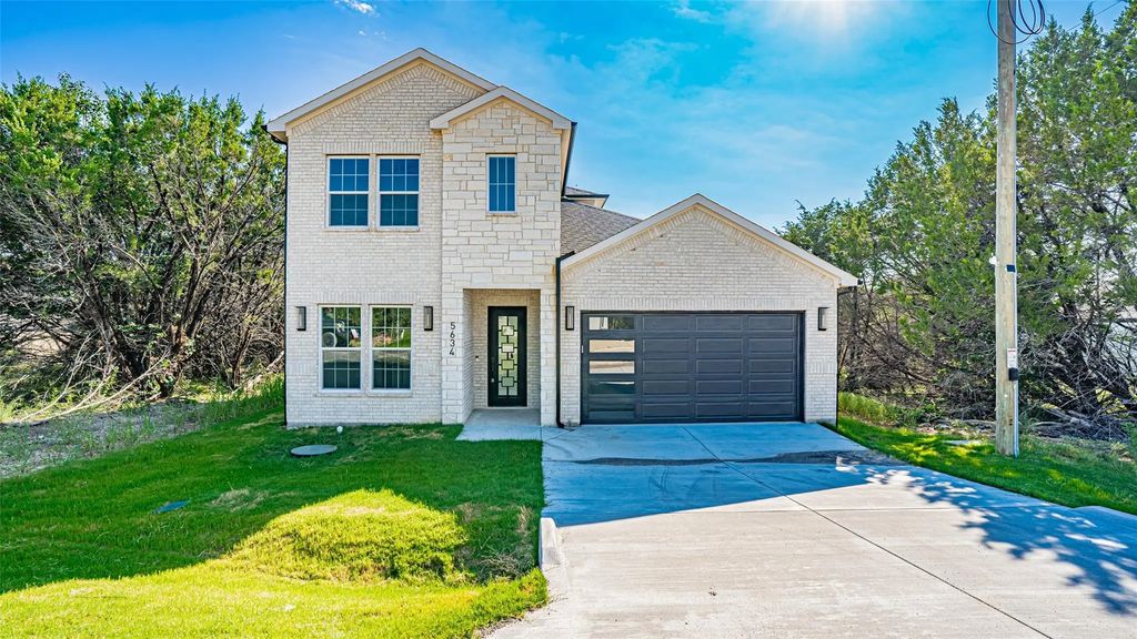 5634 Barkridge Drive, Granbury