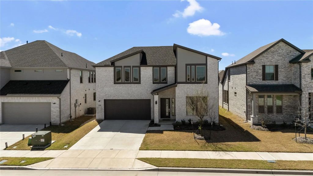 576 Silver Springs Lane, Lavon