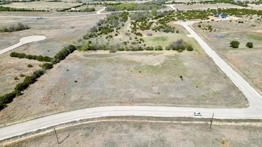 1031 Audrey Valley Lane, Glen Rose