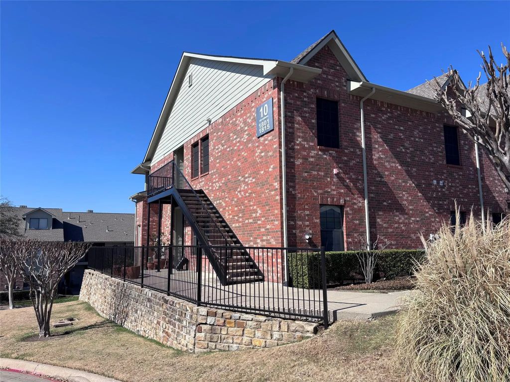 1815 Signal Ridge Place, Rockwall