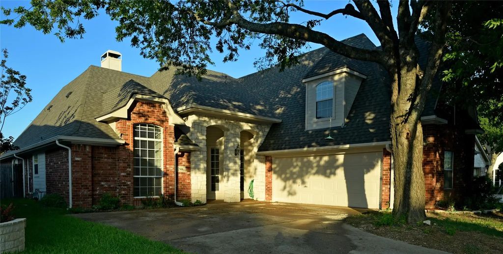 7410 Woodsprings Drive, Garland