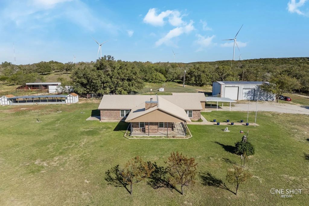 12831 Fm-880, Cross Plains