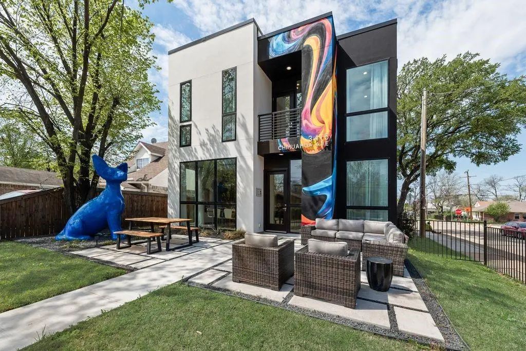 3415 Chihuahua Avenue, Dallas