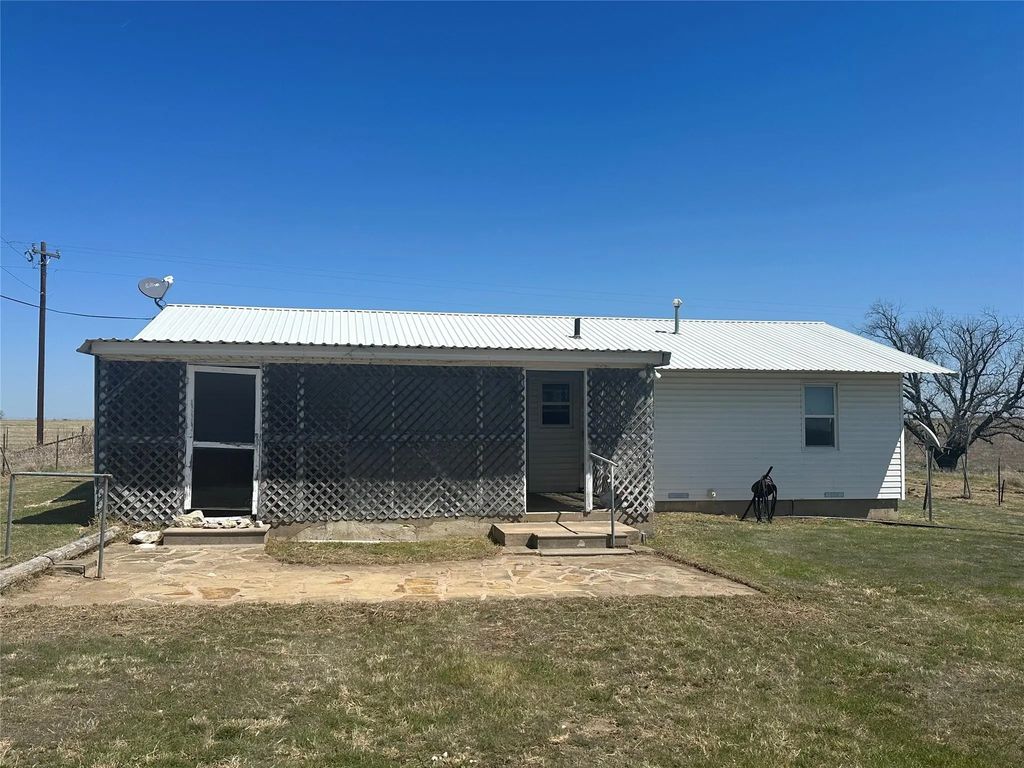 200 County Road 336, Goldthwaite