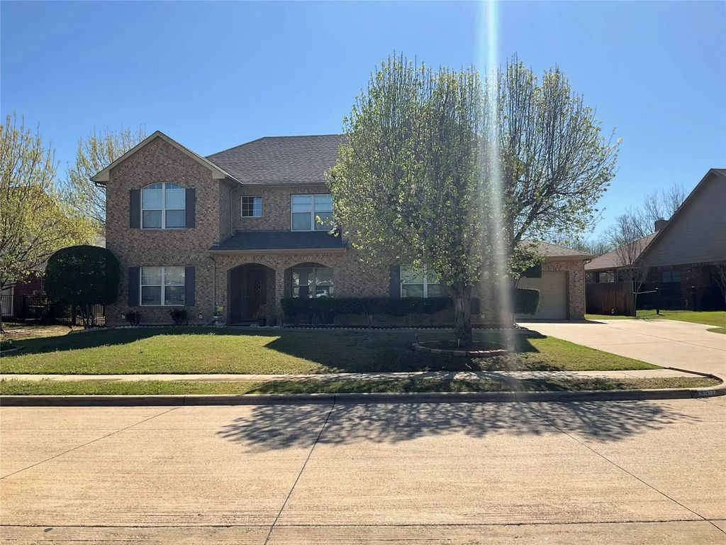 2617 Glen Ranch Drive, Burleson