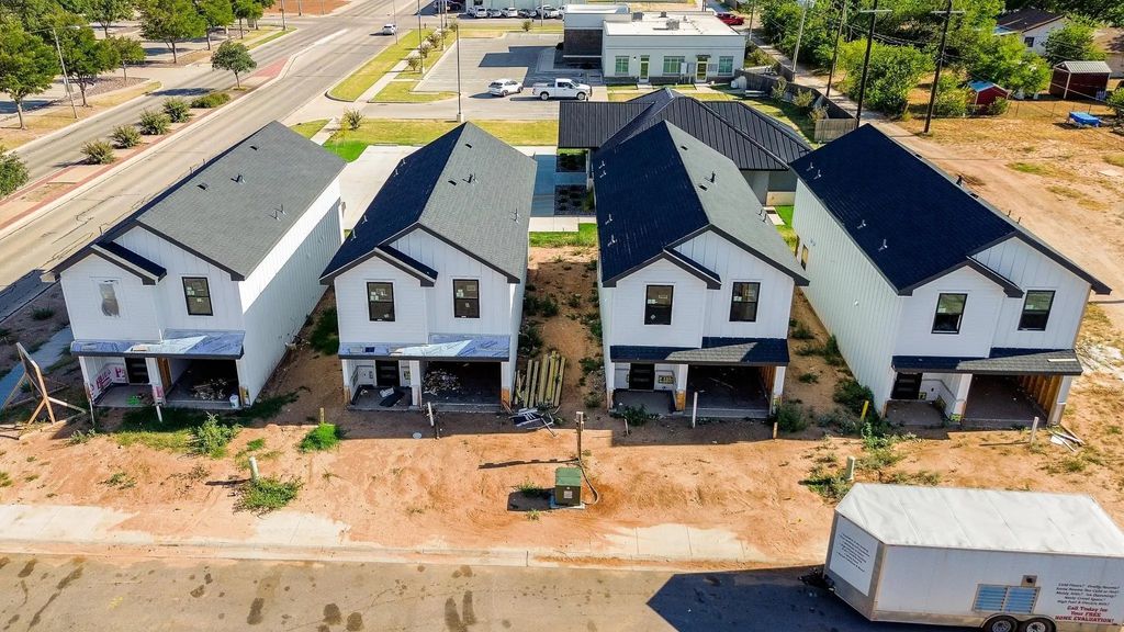 1002 Neikol Lane, Abilene