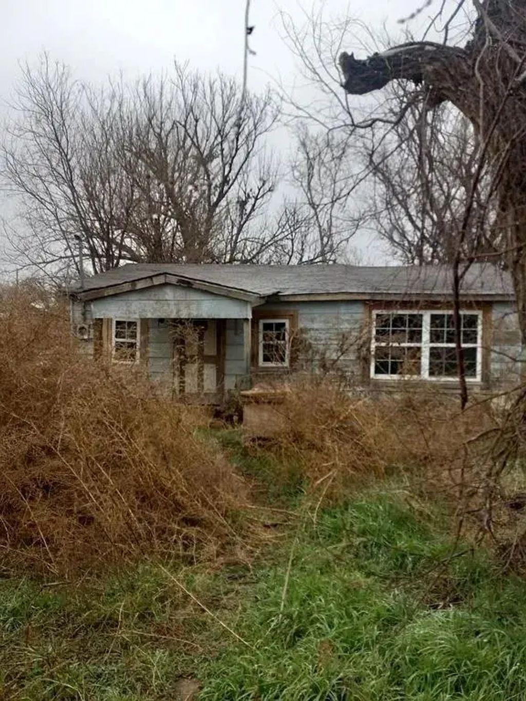 808 N Garfield Avenue, Rotan