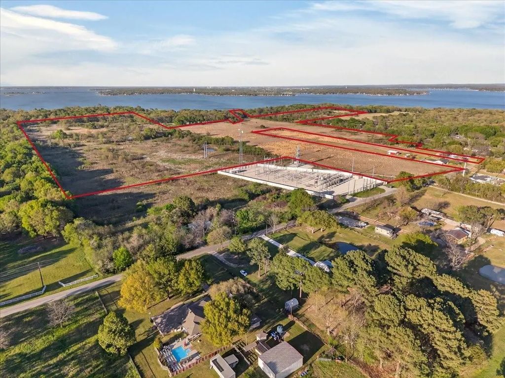 696 E Will White Road, Tool