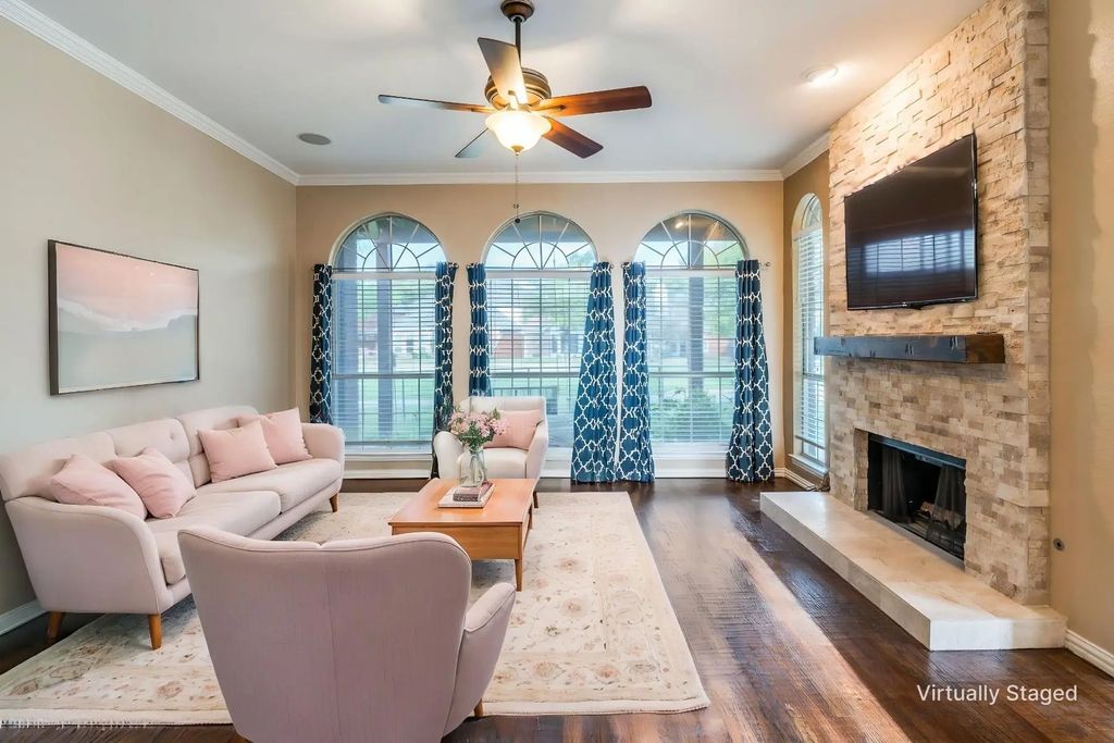 5613 Vicksburg Place, Frisco