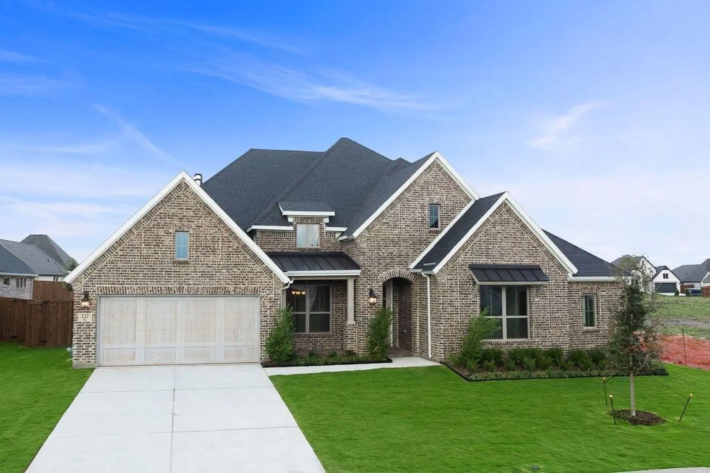 237 Basketflower Drive Ne, Waxahachie