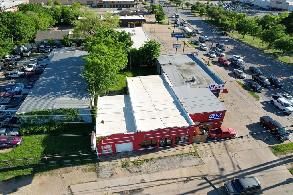 8106 Scyene Road, Dallas