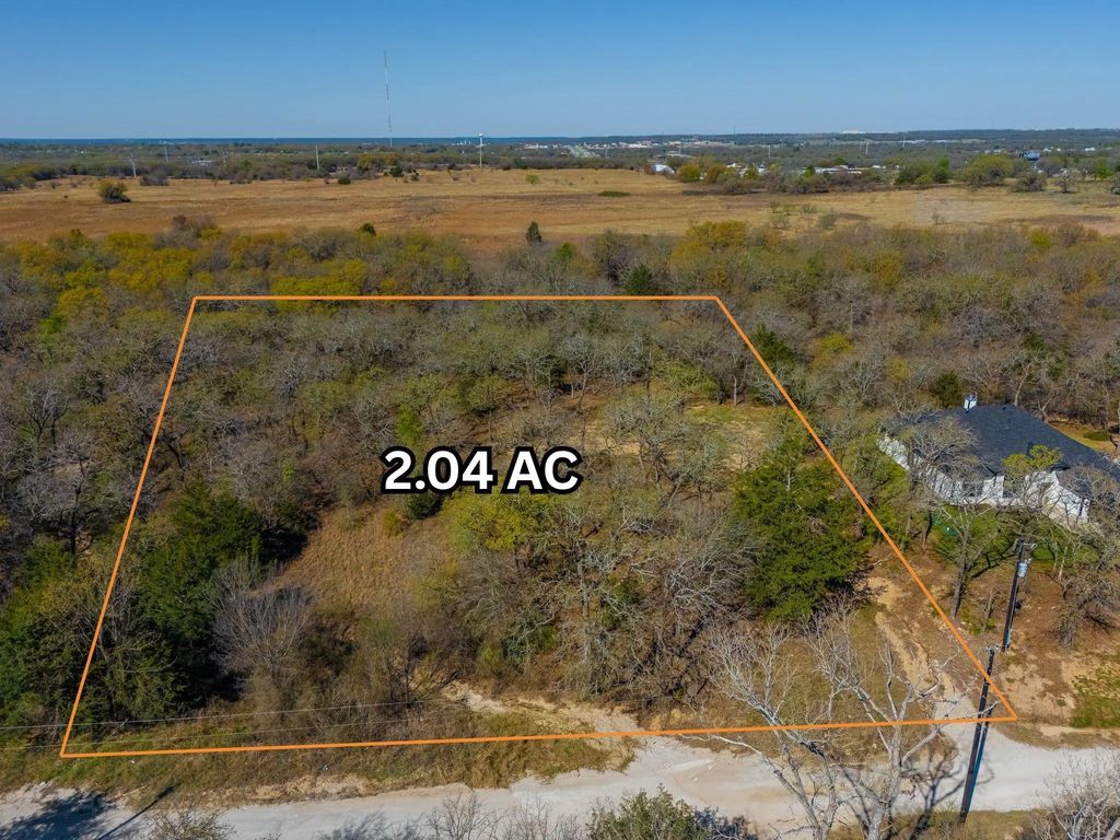 500 Private Road 3204, Bridgeport