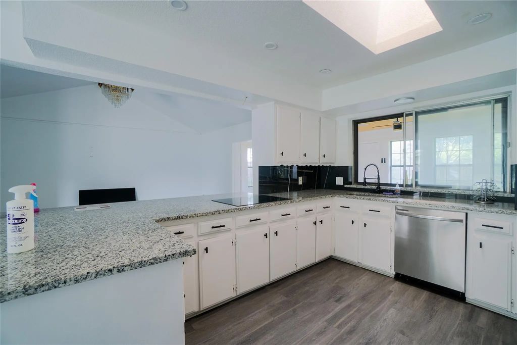 7709 Marlborough Drive W, Fort Worth