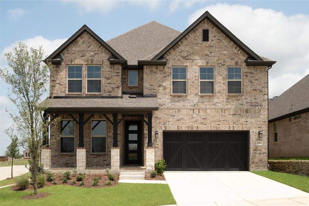 2433 Woodhall Drive, Celina