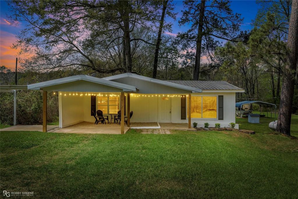 224 Prysock Road, Doyline