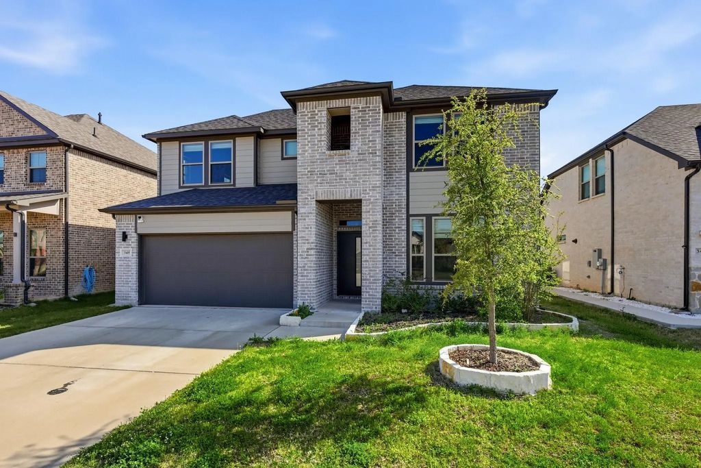 348 Braves Way, Lavon