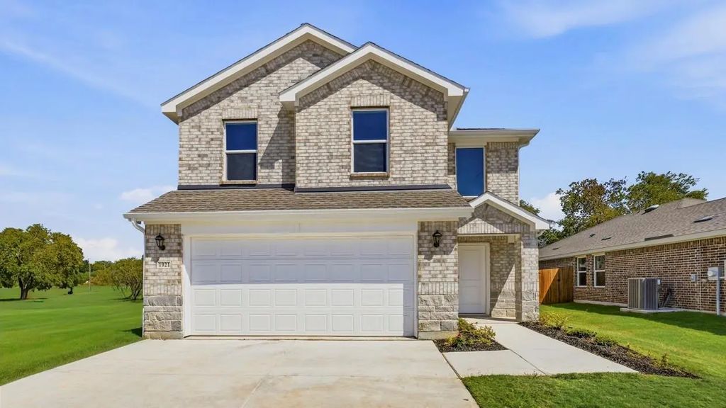 1921 Glory Drive, Bonham