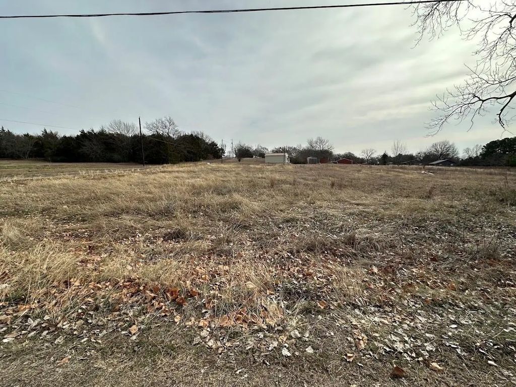 255 Shady Lane, Gordonville