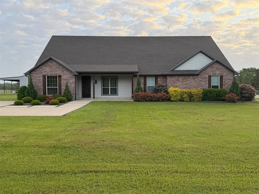 251 Rs County Road 3430, Emory